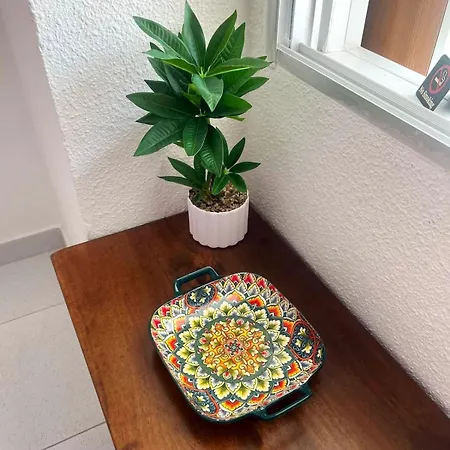 Casita Del Mar, Beachfront, Sea View, Free Wifi * Torrevieja