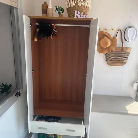 Apartamento Casita Del Mar, Beachfront, Sea View, Free Wifi Torrevieja